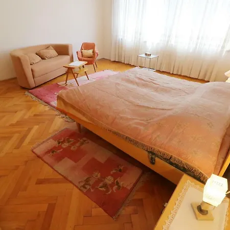 Apartman Jure בית הארחה
